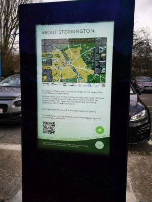 Moove SMBT65F – 65" Freestanding Outdoor Digital Poster High Brightness Digital Signage ScreenMoove