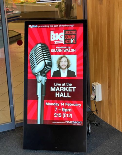 43" Portable Outdoor Digital Android Battery A-Boards