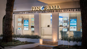 Estate Agent Window Display Screen - 15" Digital Rod Display High Brightness Digital Signage ScreenMoove