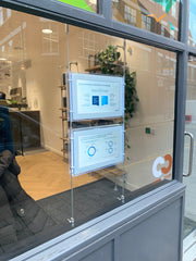 Estate Agent Window Display Screen - 15" Digital Rod Display High Brightness Digital Signage ScreenMoove