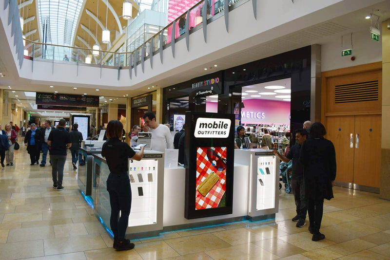 32" Commercial Monitor - Signage Display