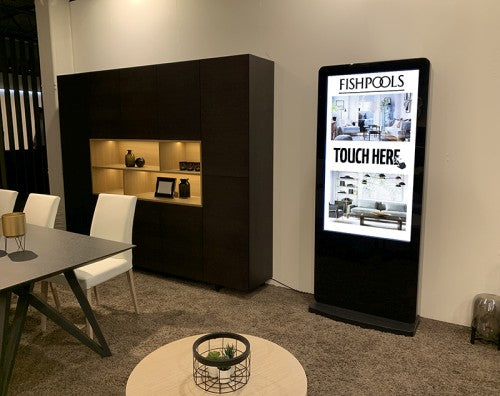 Interactive Freestanding Digital Multi-Touch Display Freestanding Digital Signage Display ScreenMoove